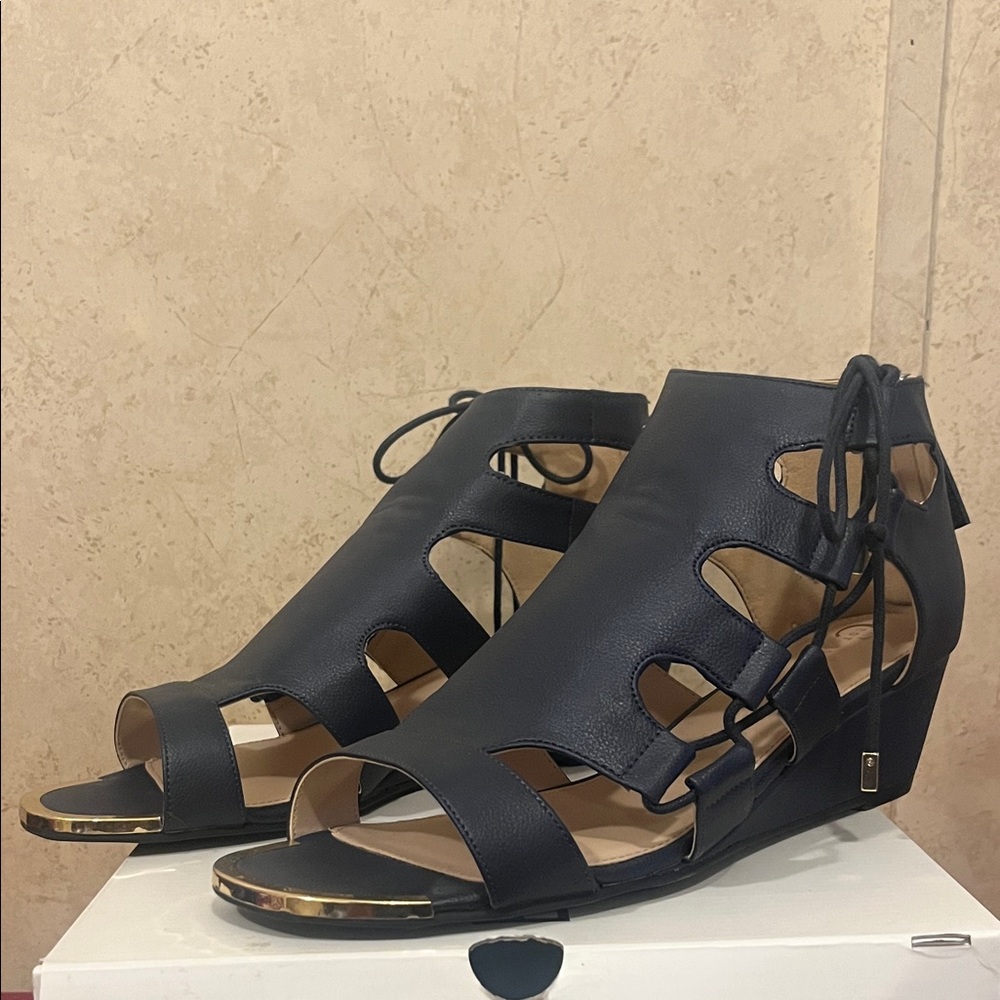 Women's Black Gladiator Sandals
